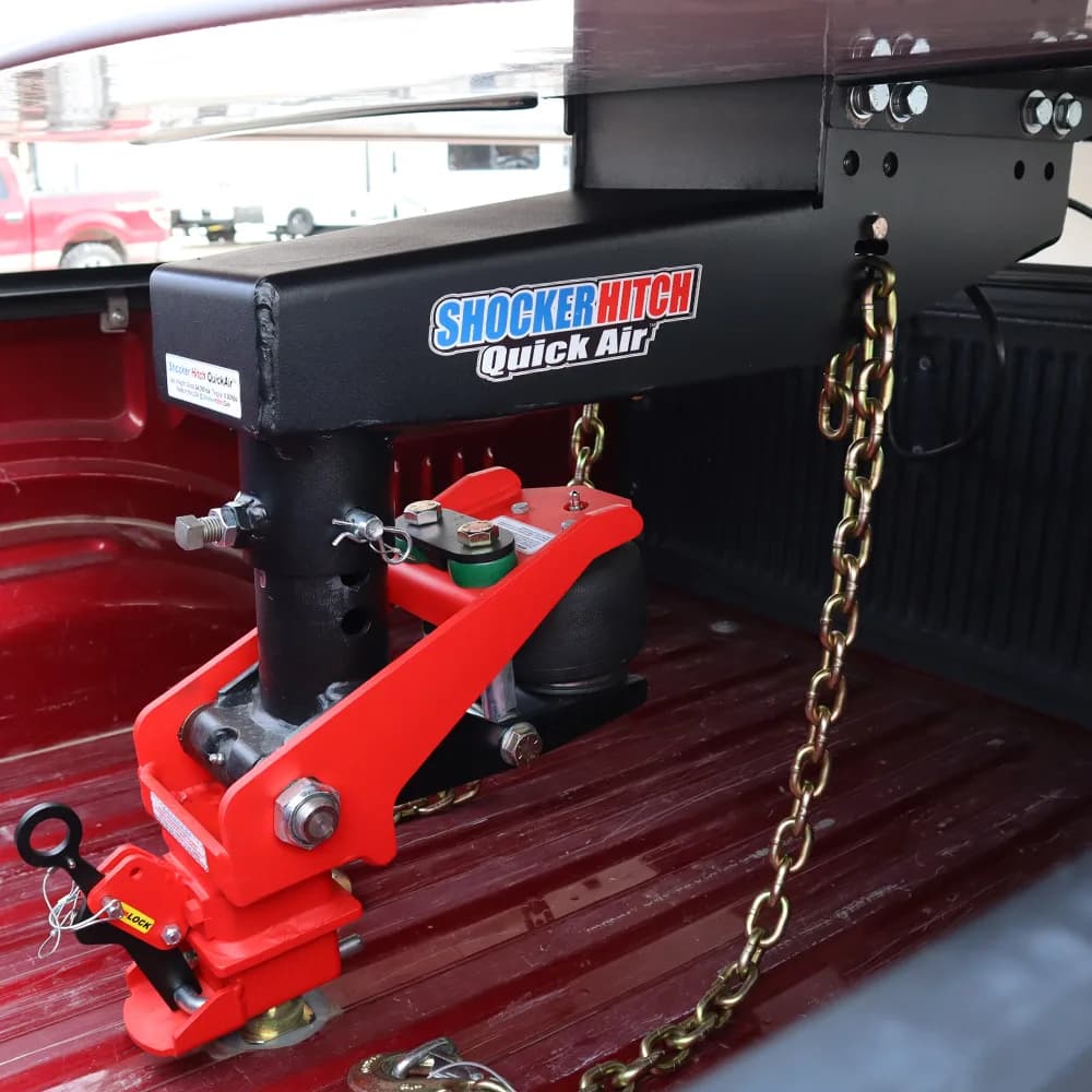 Shocker Quick Air 5th wheel to gooseneck Shift Lock coupler hooked up to a Lippert Turning Point pin box
